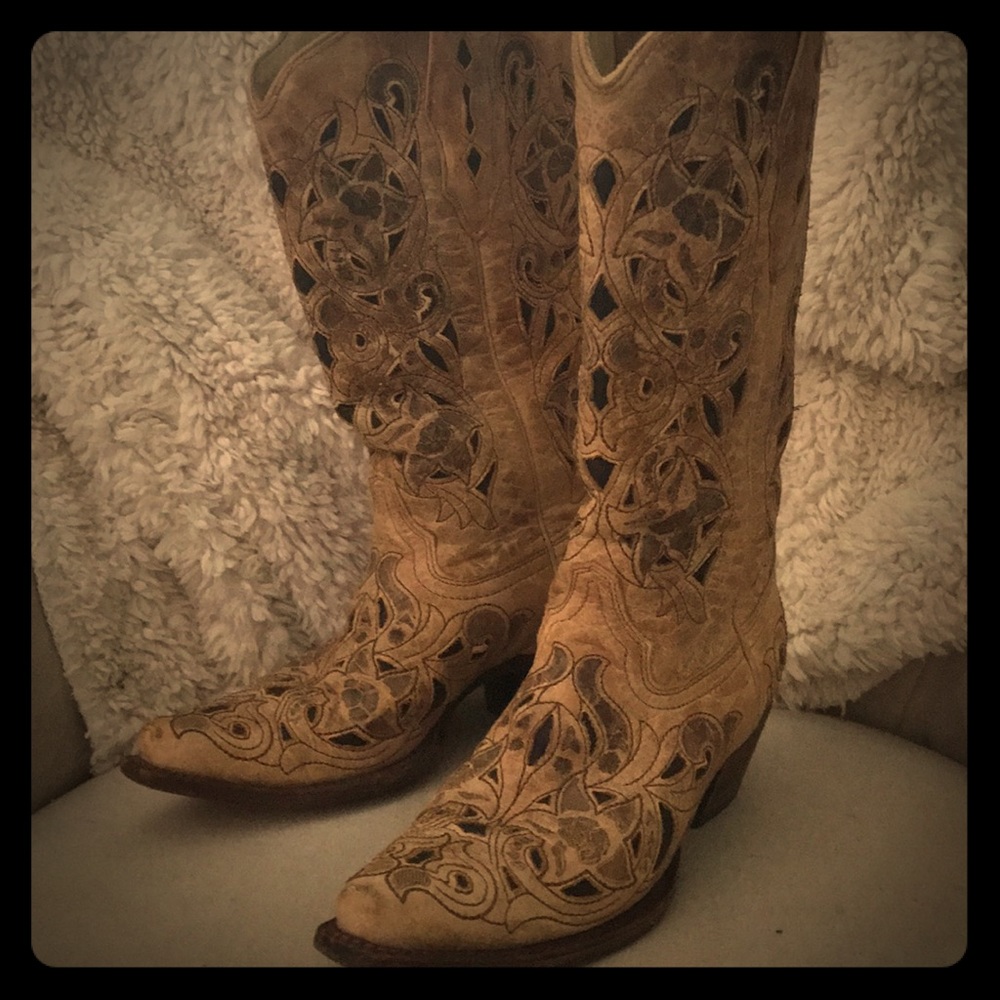 Corral Vintage Cowgirls